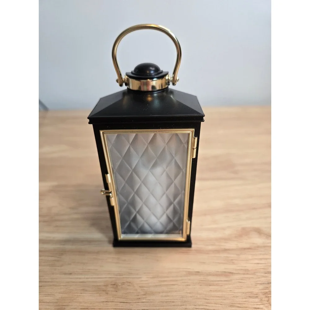 Bath and Body Works Black Lantern Wallflower Fragrance Plug Nightlight Gold Trim